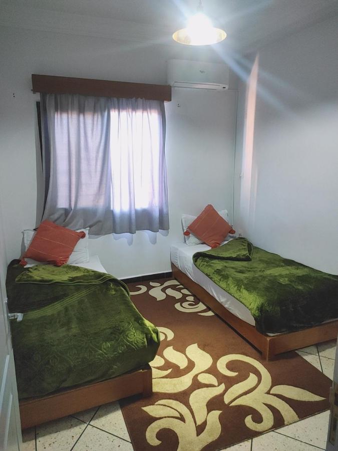 Hostel Afgo Rooftop 우아르자자테 외부 사진