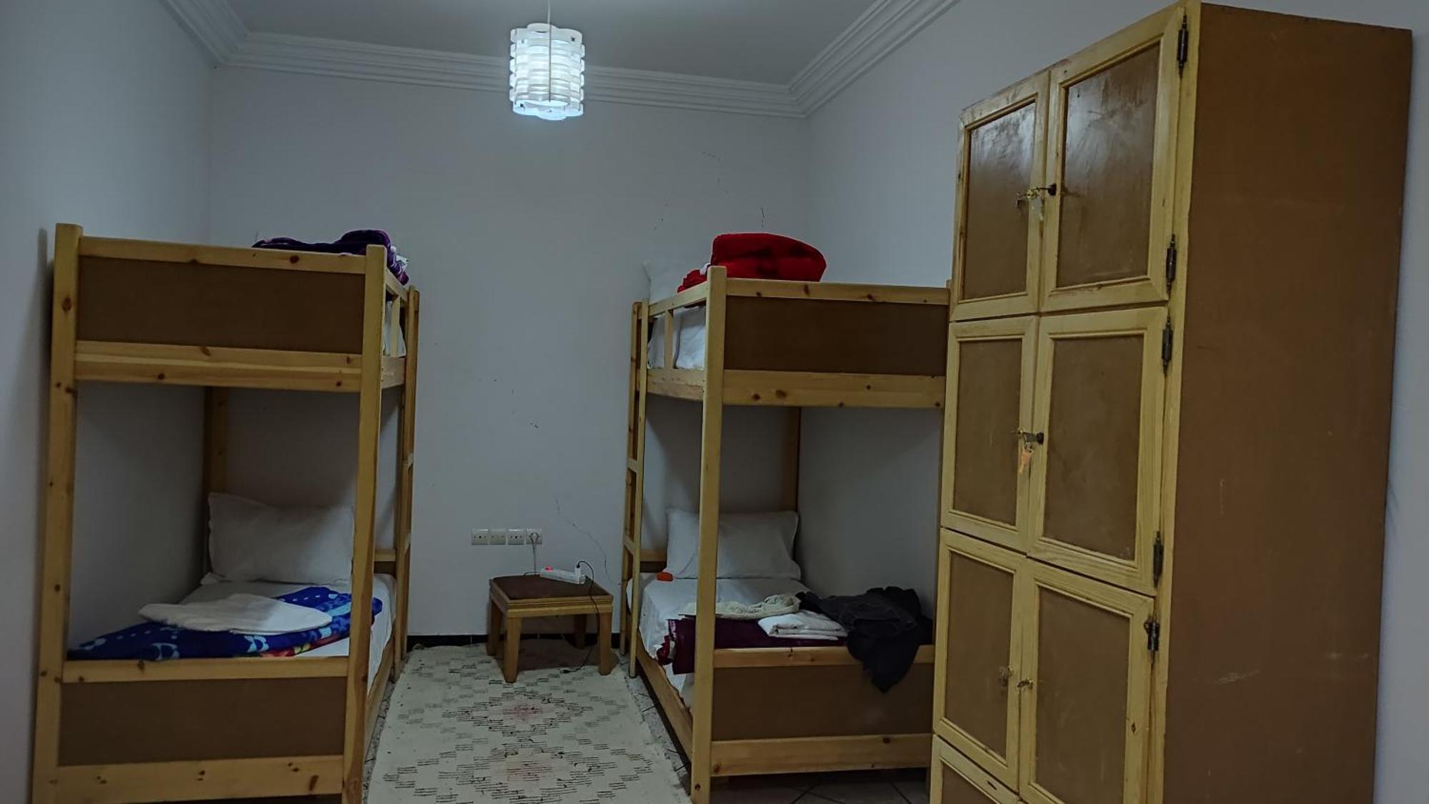 Hostel Afgo Rooftop 우아르자자테 외부 사진