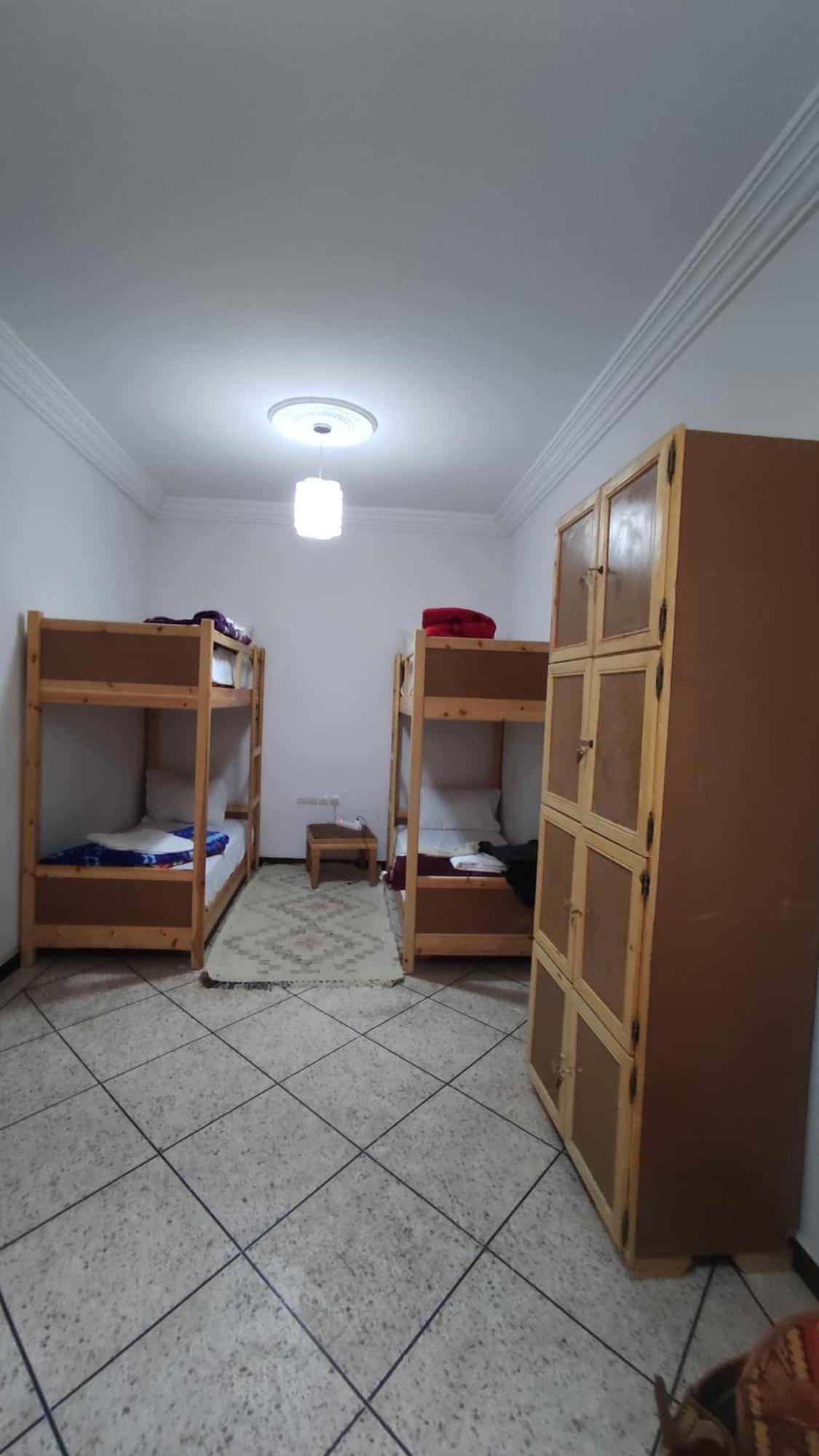 Hostel Afgo Rooftop 우아르자자테 외부 사진